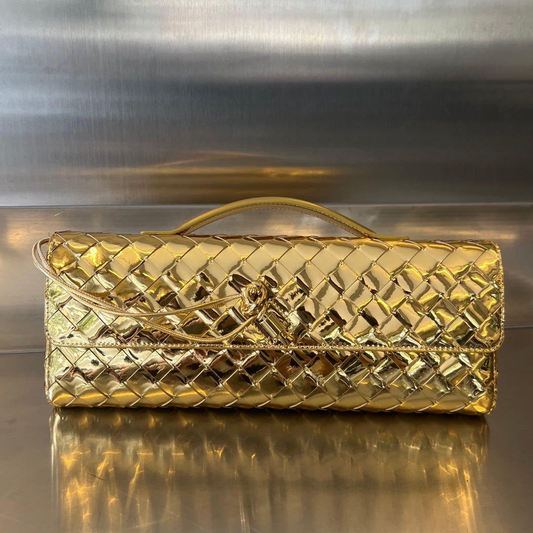 Bottega new clutch best sale