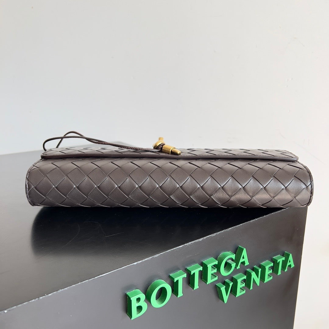 Bottega clutch Andiamo