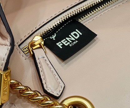 Fendi Baguette Chain Midi
 bag