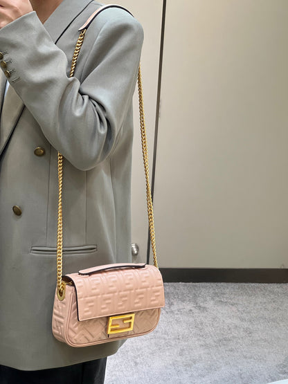 Fendi Baguette Chain Midi
 bag