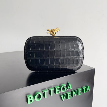 Bottega clutch kont