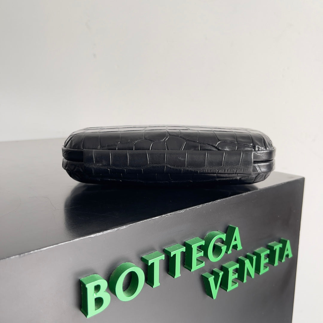 Bottega clutch kont