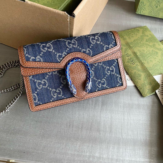 Gucci Dionysus GG super mini bag