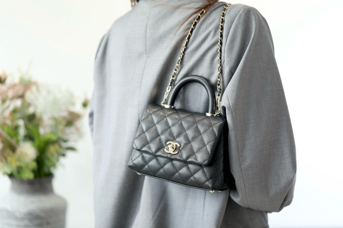 Chanel coco handle mini