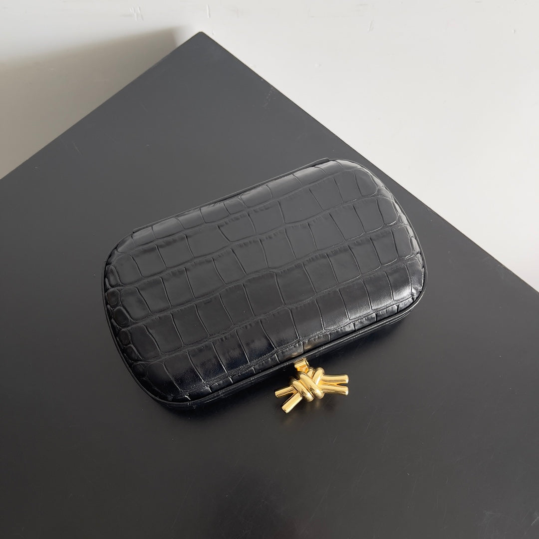 Bottega clutch kont