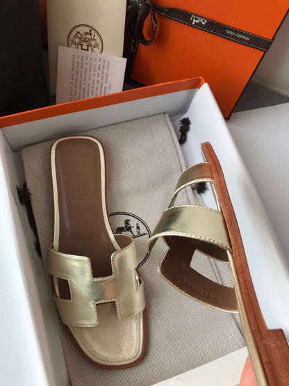 Hermes Oran sandal