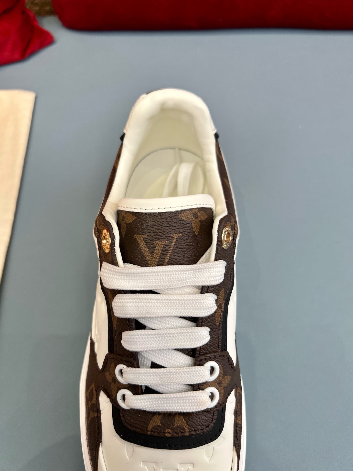 Lv shoes