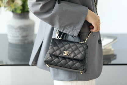 Chanel coco handle mini