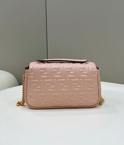 Fendi Baguette Chain Midi
 bag