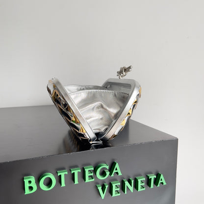 Bottega clutch kont