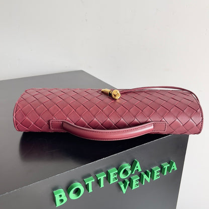 Bottega clutch Andiamo