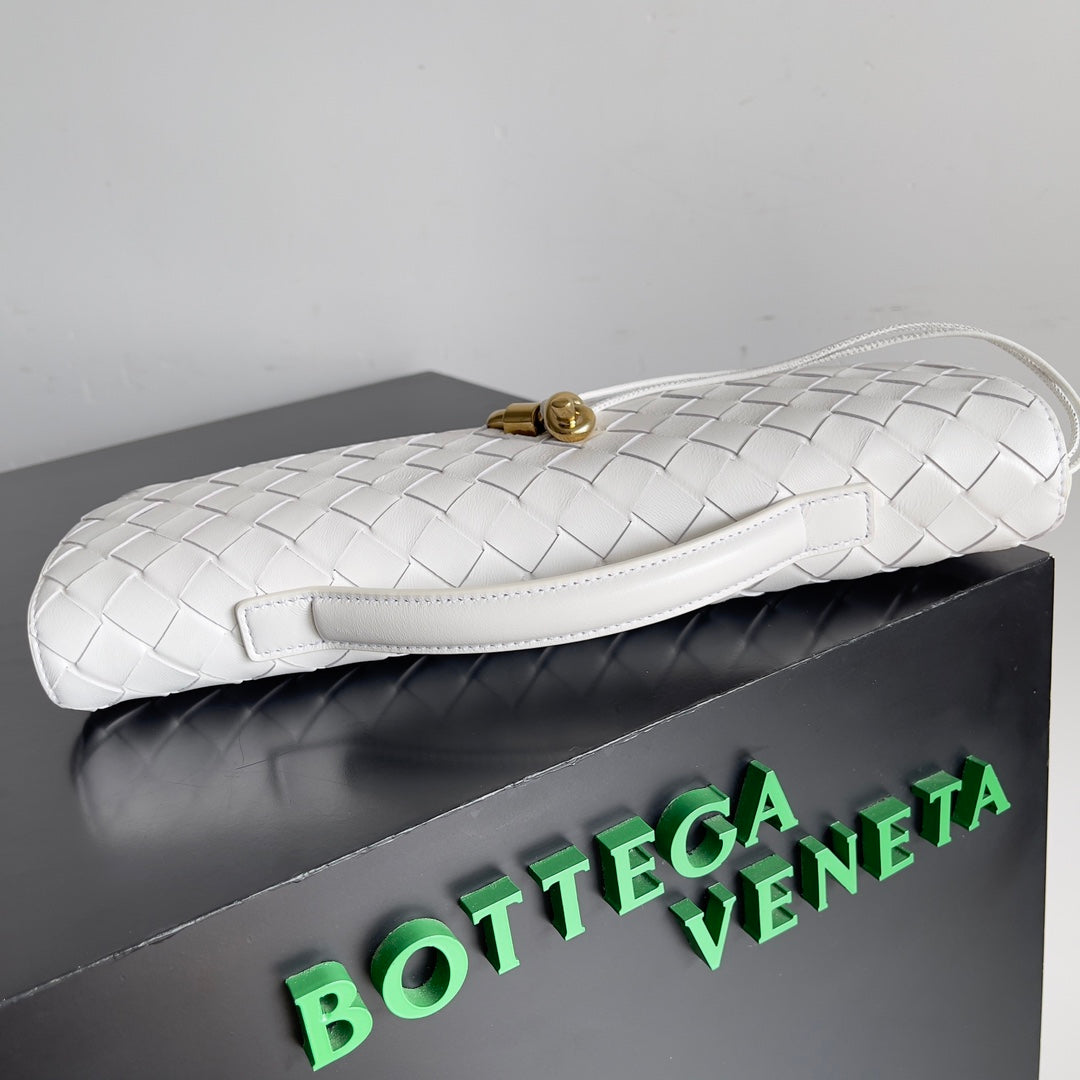 Bottega clutch Andiamo