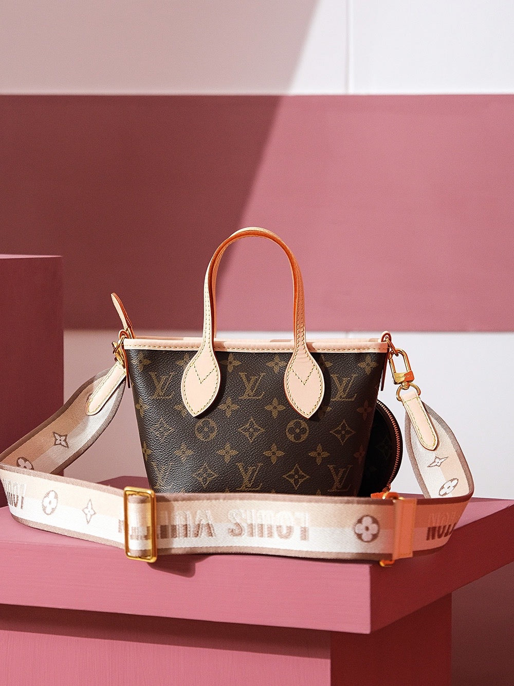 Lv Neverfull BB bag