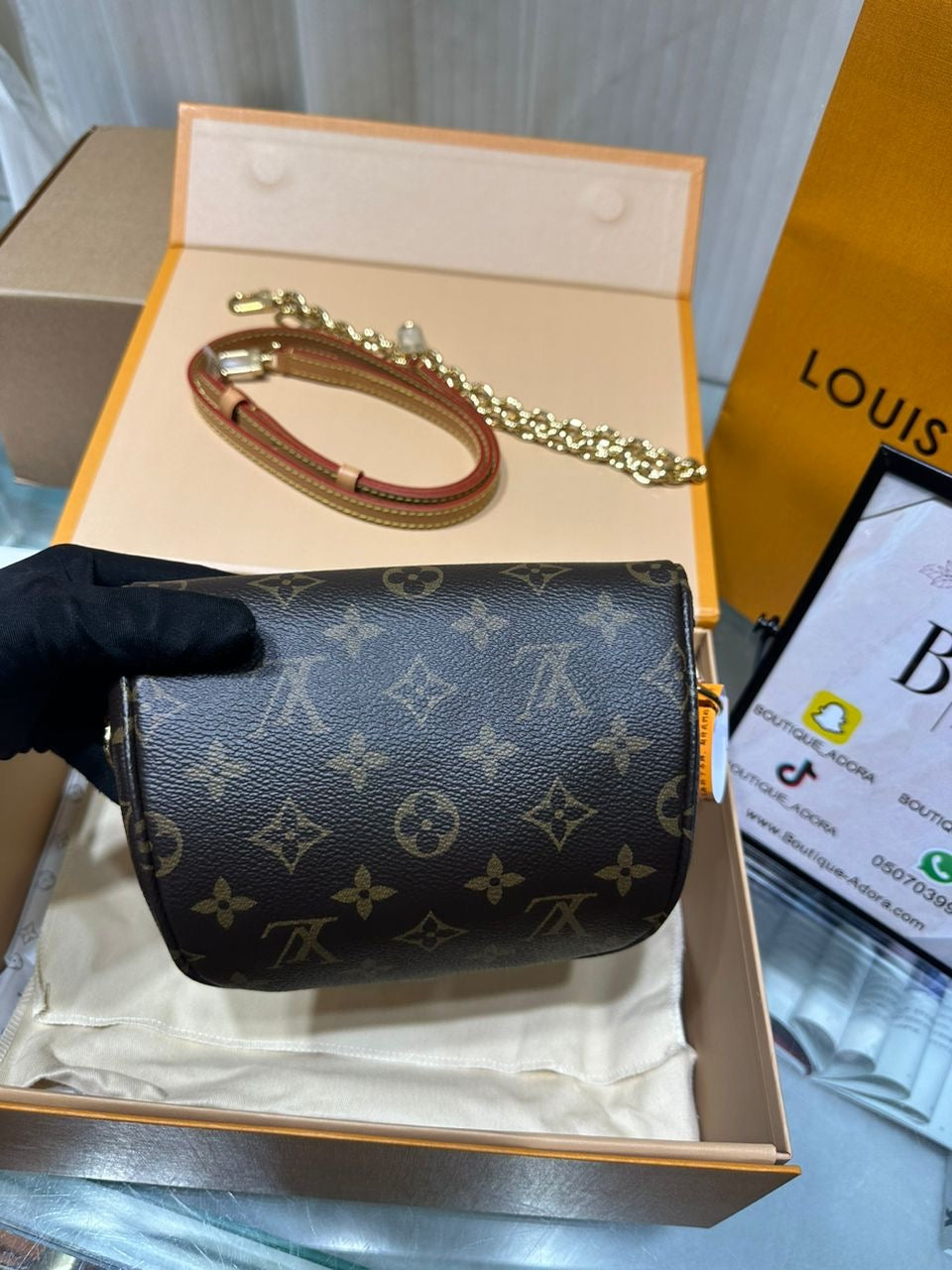 Lv mini Bumbag cross bag