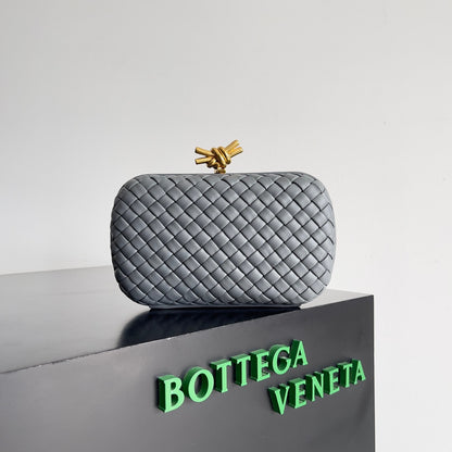 Bottega clutch kont