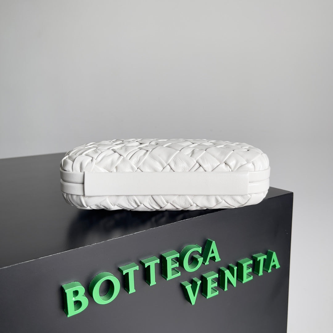 Bottega clutch kont