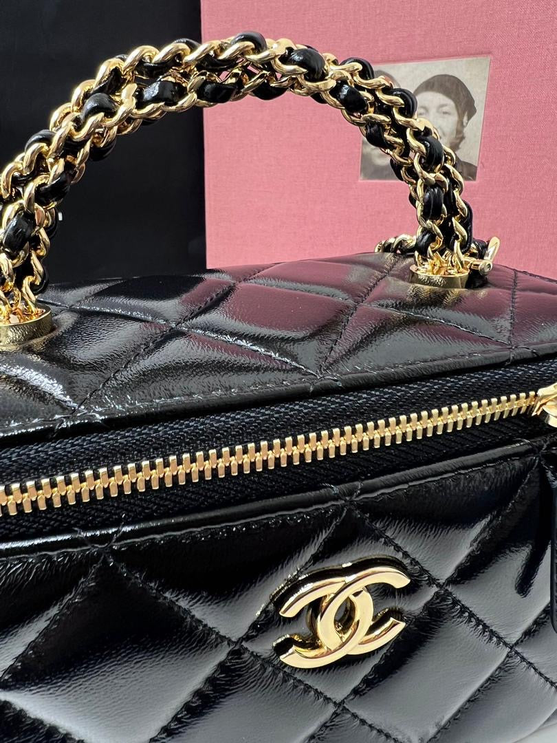 Chanel mini Vanity bag