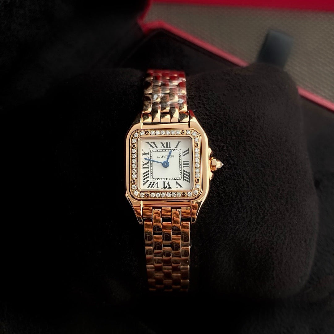 Cartier PANTHÈRE Watch small