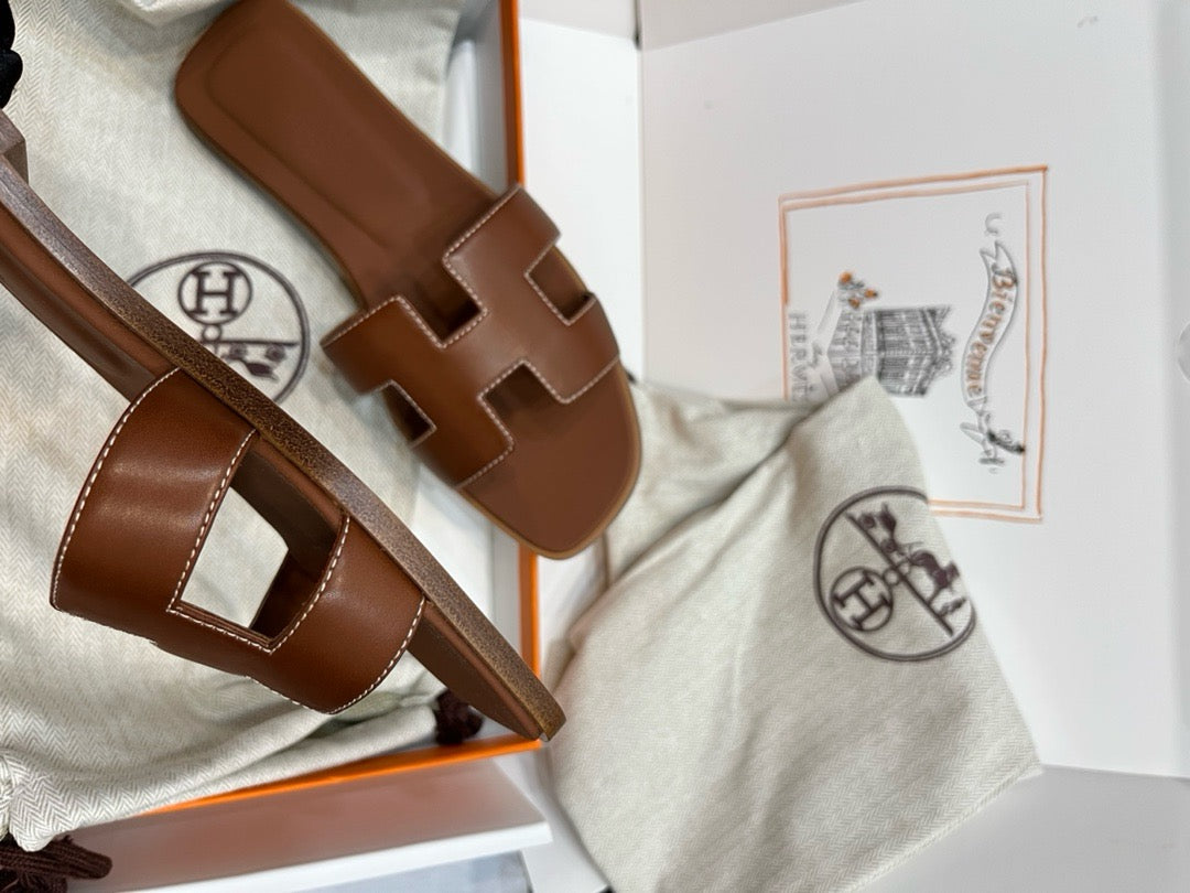 Hermes Oran sandal